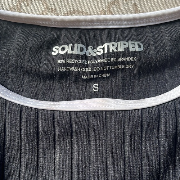 Solid and Striped Nola Ribbed Rashguard - Picture 6 of 6